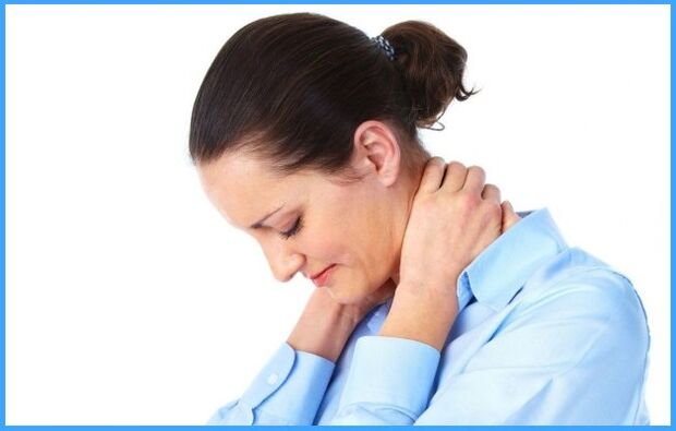 ból szyi u kobiety z osteochondrozą szyjki macicy